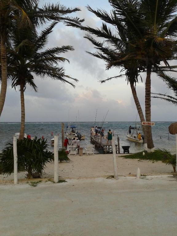 Las Cabanas Del Doctor Mahahual Kültér fotó