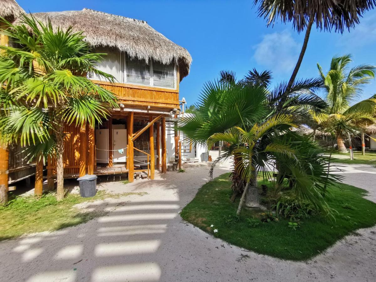 Las Cabanas Del Doctor Mahahual Kültér fotó