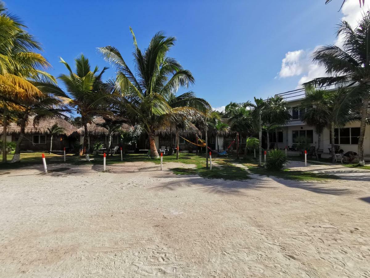 Las Cabanas Del Doctor Mahahual Kültér fotó