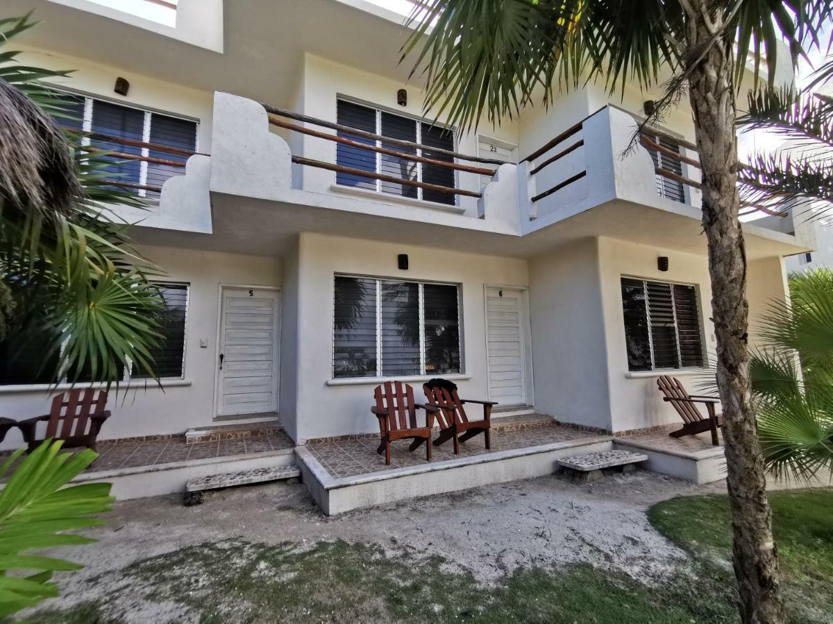 Las Cabanas Del Doctor Mahahual Kültér fotó