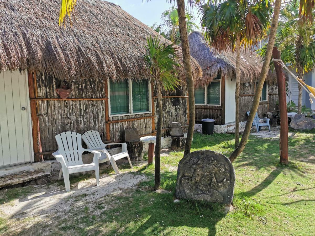 Las Cabanas Del Doctor Mahahual Kültér fotó