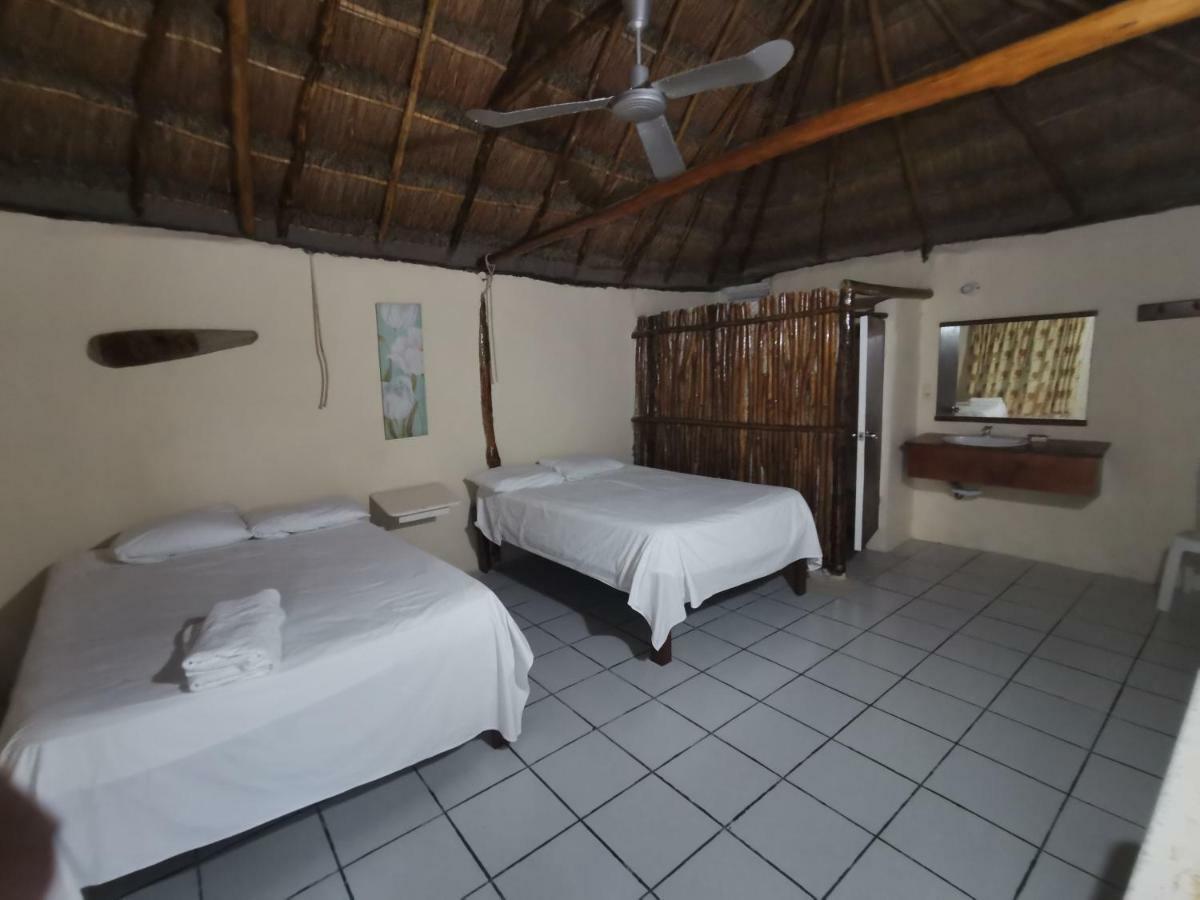 Las Cabanas Del Doctor Mahahual Kültér fotó